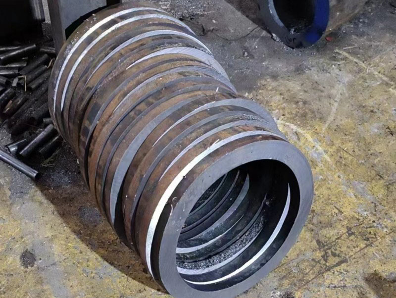 良庆30CrMo无缝钢管切割