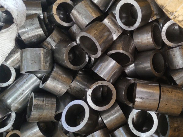 良庆无缝钢管切割